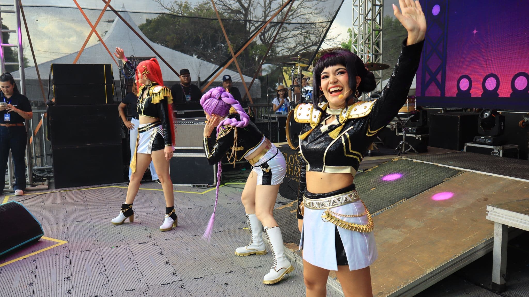 Guerreiras do K-pop retornam à Festa do Boi com show especial nesta quarta-feira (15)