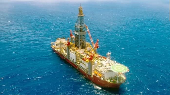 Ibama impõe 28 exigências à Petrobras e trava avanço do petróleo na Margem Equatorial
