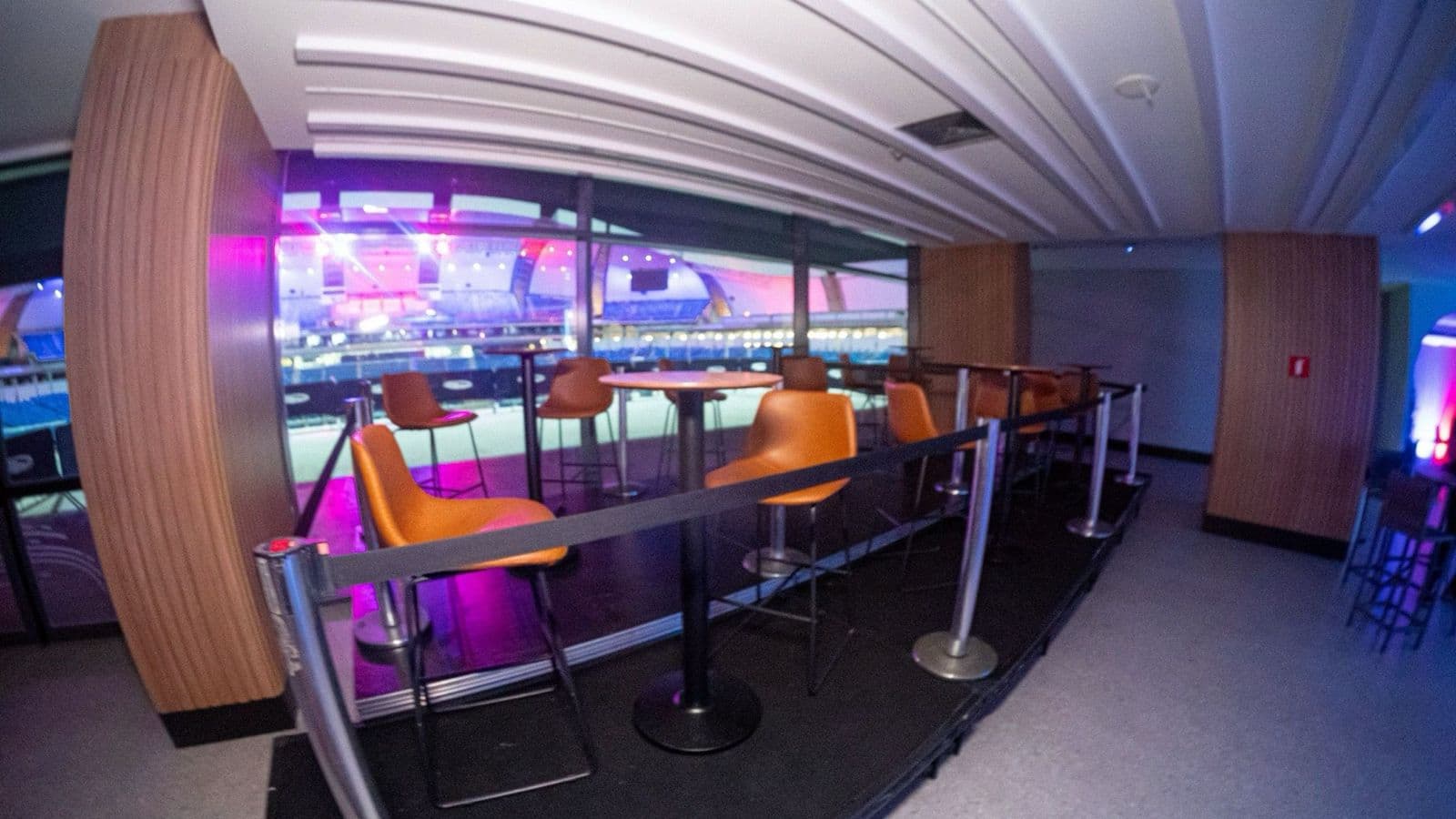 Neste sábado (11) tem festa RE:PLAY na Arena com fusão de ritmos e experiências