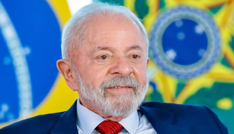 Lula retorna ao bloco cirúrgico para catarata no olho esquerdo nesta sexta (30)