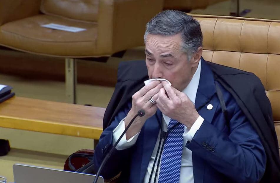 STF forma maioria e derruba liminar de Barroso que autorizava enfermeiros a atuar em aborto legal