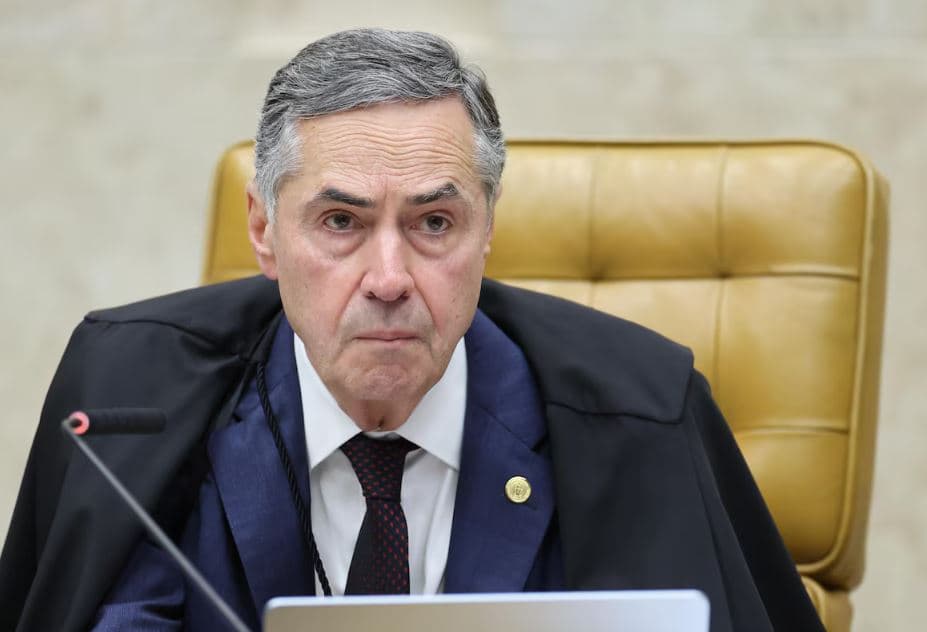 DE SAÍDA? Barroso comete ato falho e diz que foi juiz por 12 anos: ‘Fui não, ainda sou’