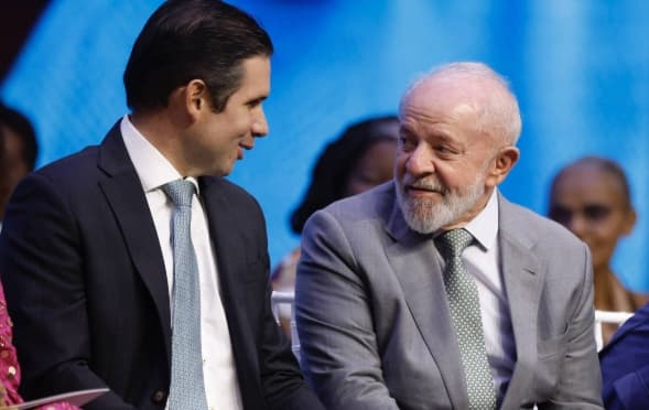Lula insiste em taxar fintechs e bets; Motta reage com corte de isenções e orçamento sem remendos