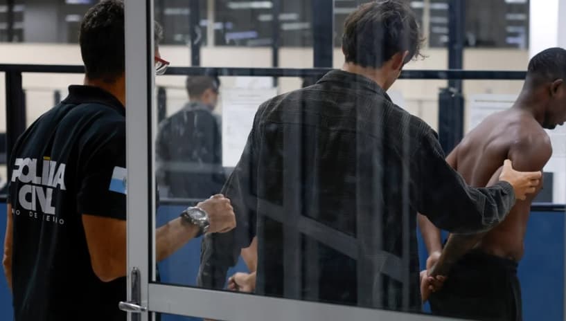 FIM DA FARRA: Justiça manda 7 líderes do Comando Vermelho para presídios federais