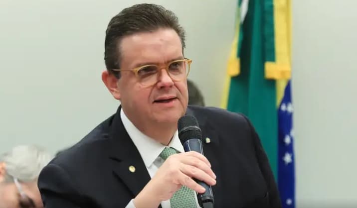 NA CORDA BAMBA: Ministro do governo Lula terá de dar explicações à CPMI sobre fraudes no INSS