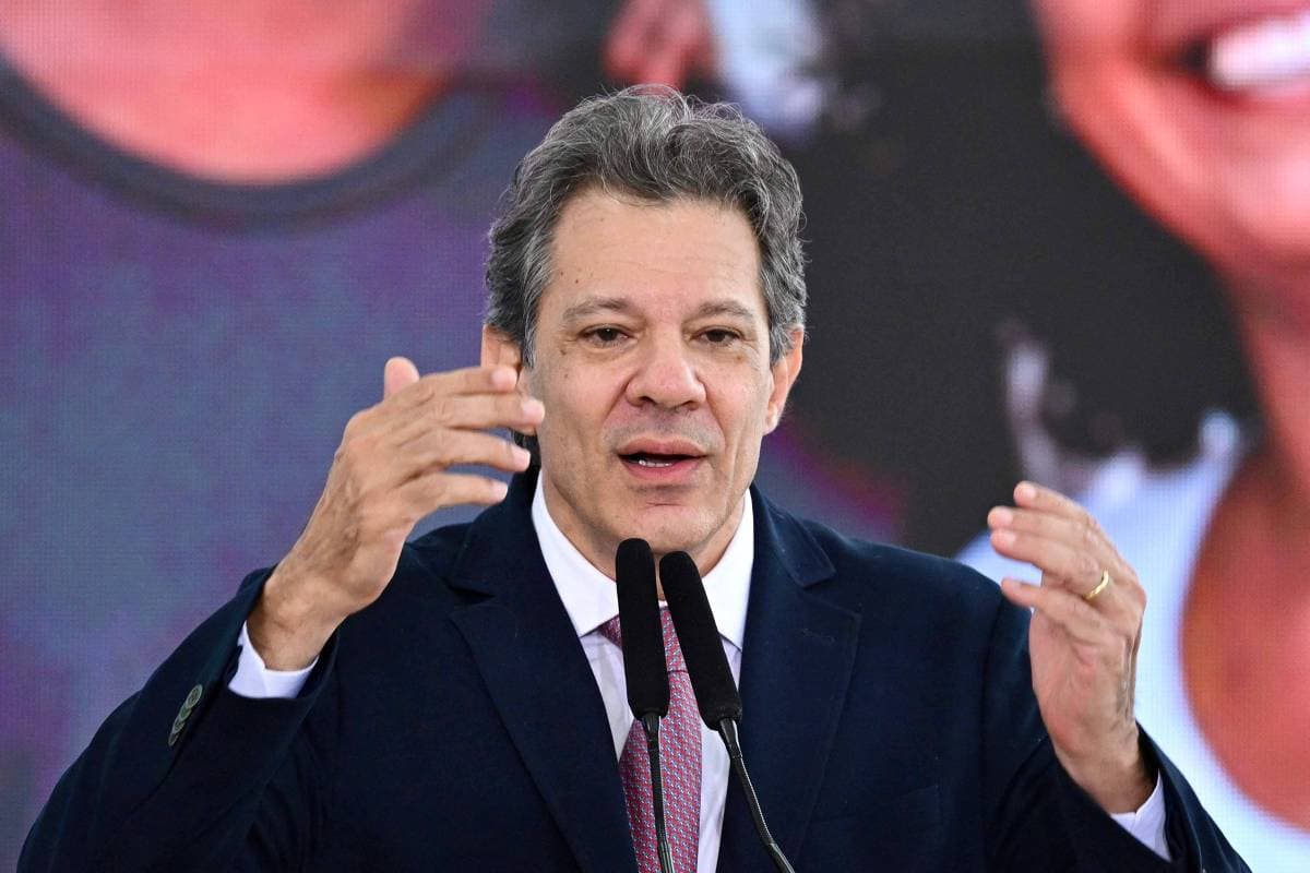 Haddad deve rodar o país para divulgar isenção do IR e reforçar projeto eleitoral de Lula