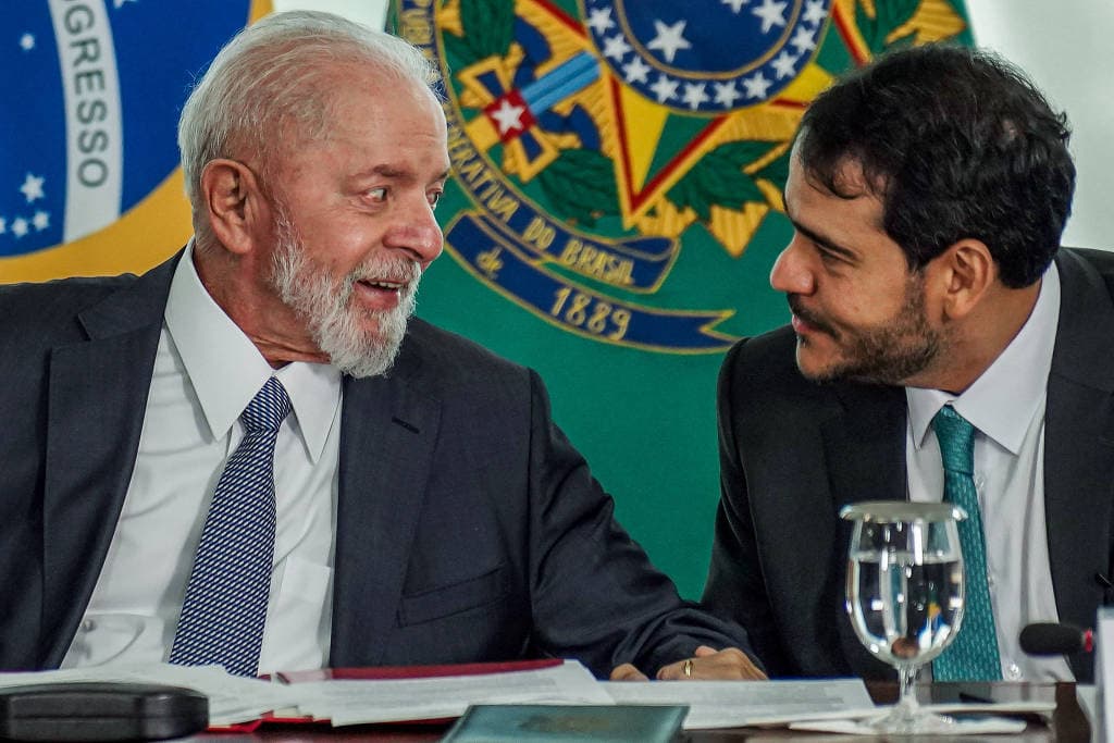 Senadores e ministros do STF veem recado a Lula sobre Messias em aprovação apertada de Gonet