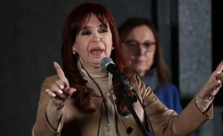 Justiça argentina determina bloqueio de bens de Cristina Kirchner e família em nova etapa de processo por corrupção