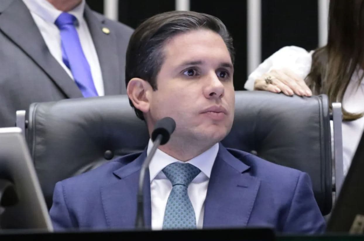 Após derrota no PL Antifacção, base de Lula admite ruptura com Hugo Motta