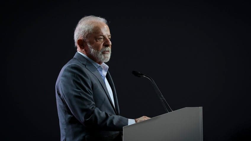 Lula proíbe uso de "todes" e linguagem neutra no governo