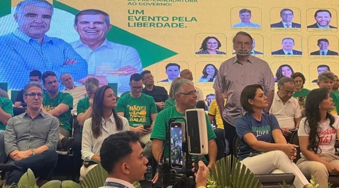 Michelle Bolsonaro é tratada como ‘presidenciável' em evento do Novo no Ceará