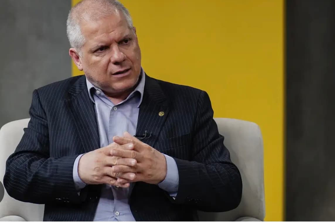 Ex-presidente do INSS no governo Lula é preso em operação da PF