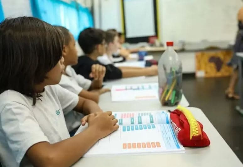 Apenas 1 em cada 10 estudantes brasileiros sabe o que é COP 30, revela pesquisa