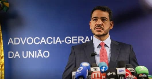 AGU tenta barrar decisão de Gilmar sobre impeachment no STF