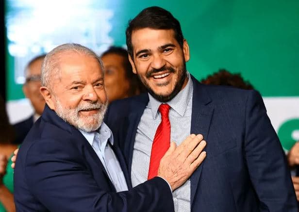 "Seguirá cumprindo seu papel na defesa da Constituição e do Estado Democrático de Direito", diz Lula sobre Messias no STF