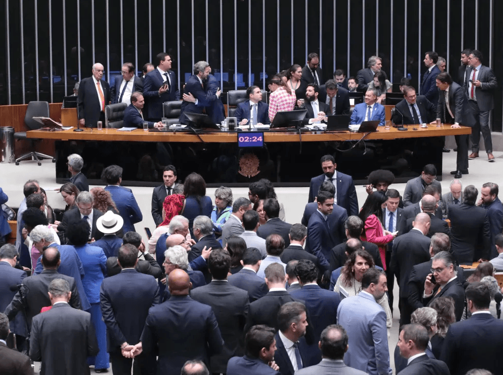 PL da Dosimetria: saiba como votou cada deputado do RN
