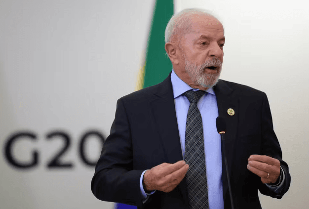 Lula veta indulto natalino para condenados por crimes contra a democracia