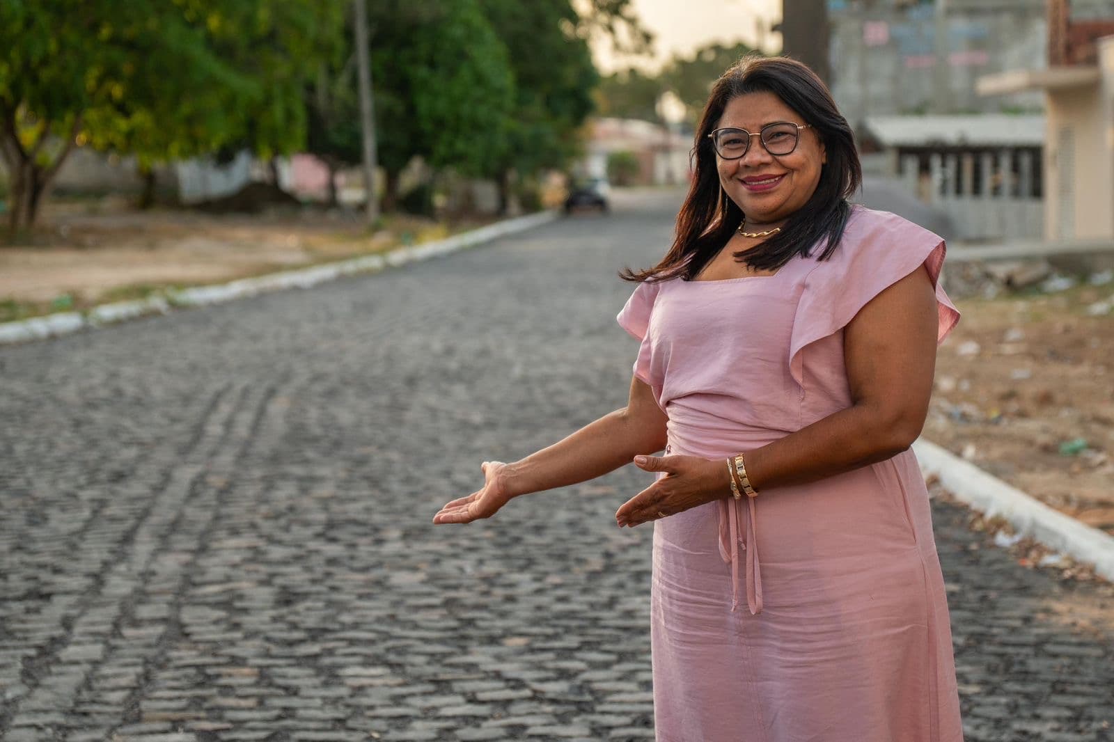 Nilda entrega ruas drenadas e pavimentadas em Cajupiranga