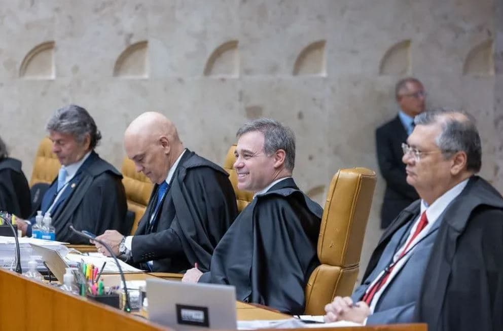 Sem consenso, debate sobre Código de Conduta no STF é adiado para 2026