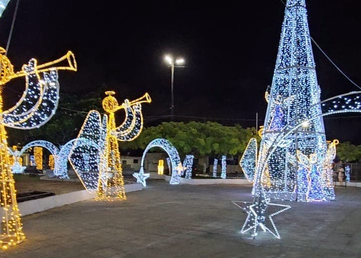 São Gonçalo Iluminado" vai além da beleza do Parque das Fontes e leva iluminação natalina para 30 bairros e comunidades