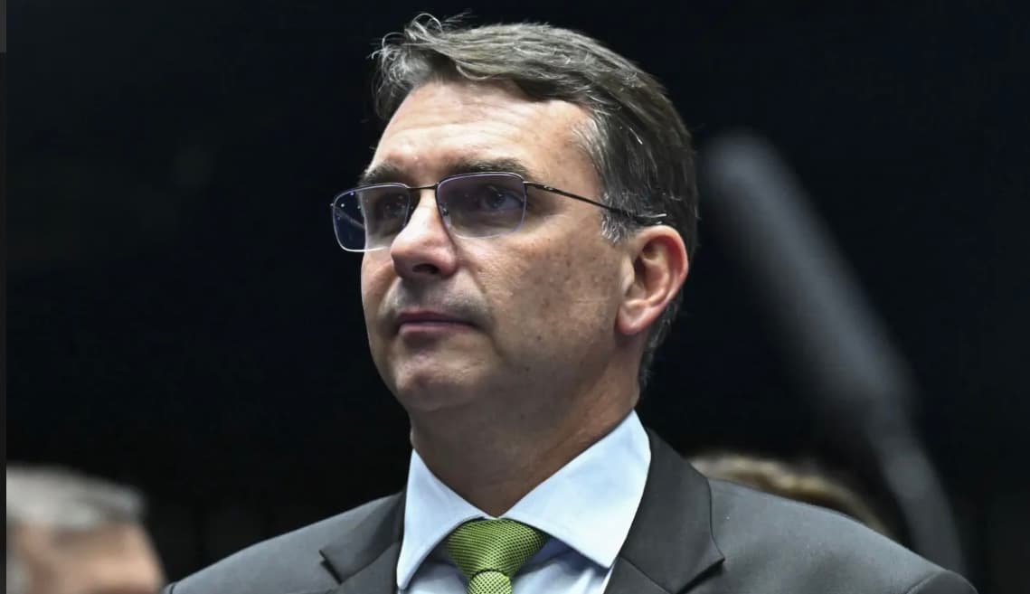 PL defende "road show" de Flávio para acalmar mercado