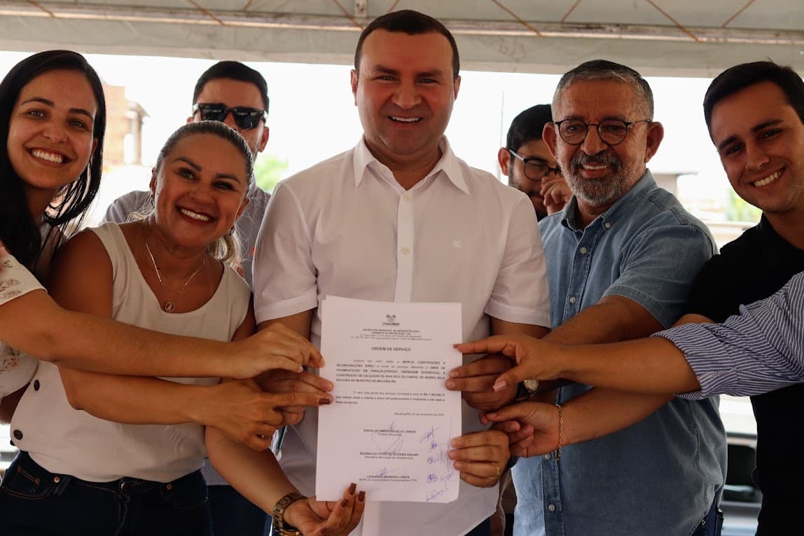 Prefeito Emídio Jr. assina ordem de serviço para pavimentação de mais uma rua em Bela Macaíba