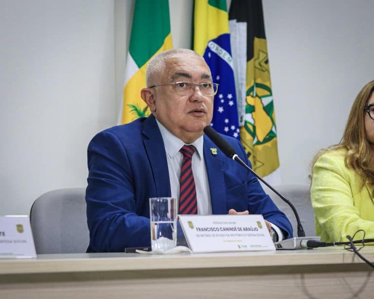 Secretário admite pressão de facções do Sudeste no RN, mas diz que Estado mantém ofensiva “sem recuar”