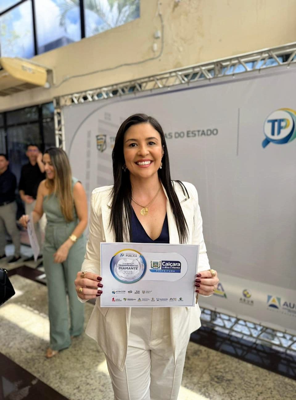 Gestão da prefeita Ceiça Lisboa recebe Selo Diamante de Transparência