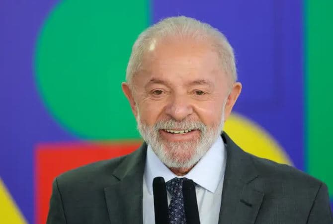 PESQUISA DATAFOLHA: Governo Lula é ruim ou péssimo para 37%; e 32% acham bom ou ótimo