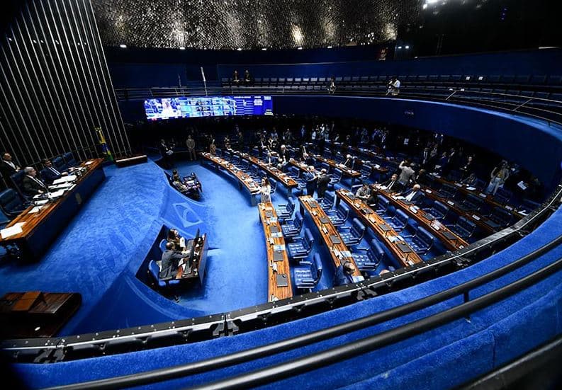 Governistas planejam pedir vista para atrasar tramitação do PL da Dosimetria no Senado