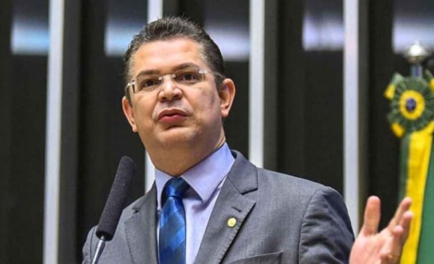 PL anuncia apoio ao fim da escala 6×1 e defende jornada 4×3