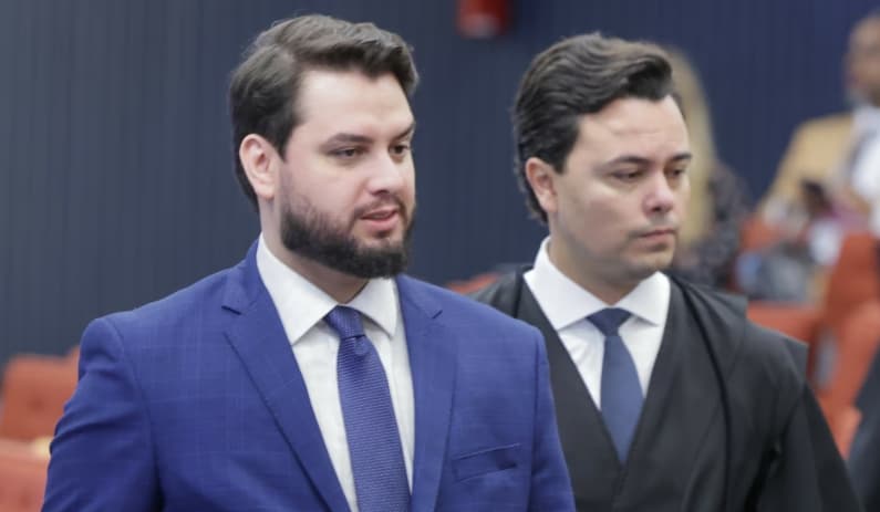 Moraes manda PGR opinar sobre prisão de Filipe Martins em 15 dias