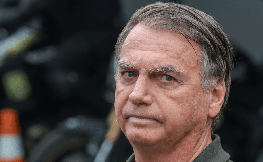 Bolsonaro passa por exames e nova avaliação antes de possível alta nesta quinta (1º)