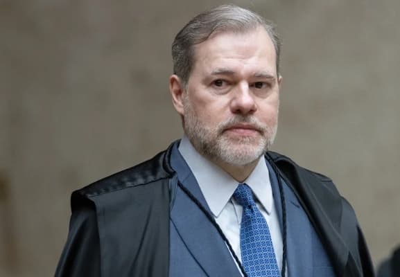 Toffoli estica investigação da PF sobre Banco Master por mais 60 dias