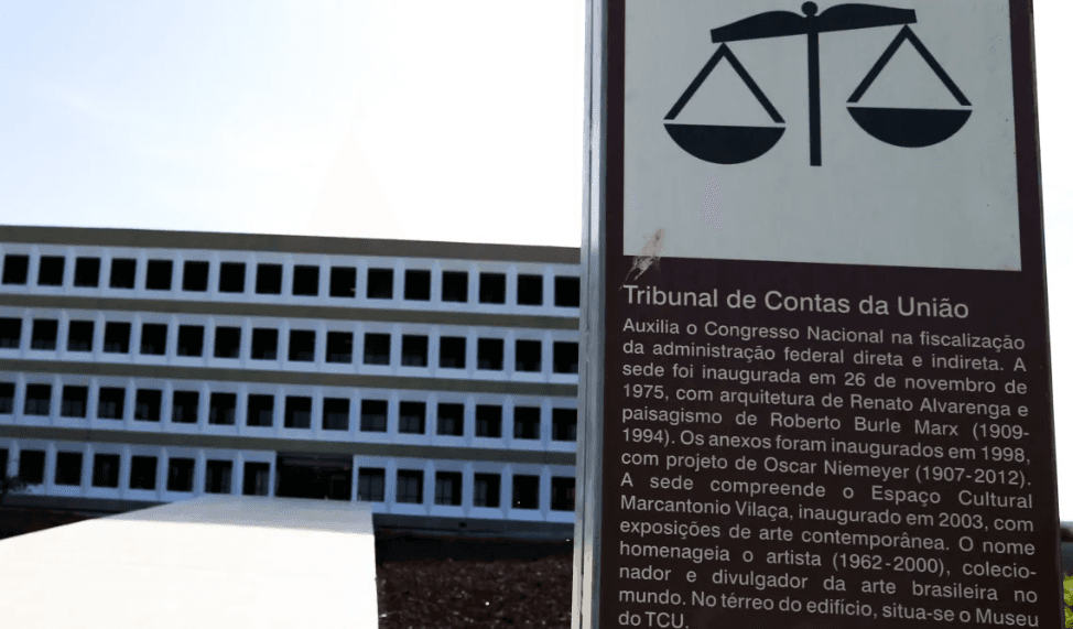 Sob pressão política e institucional, relator do TCU suspende inspeção no Banco Central e leva decisão ao plenário