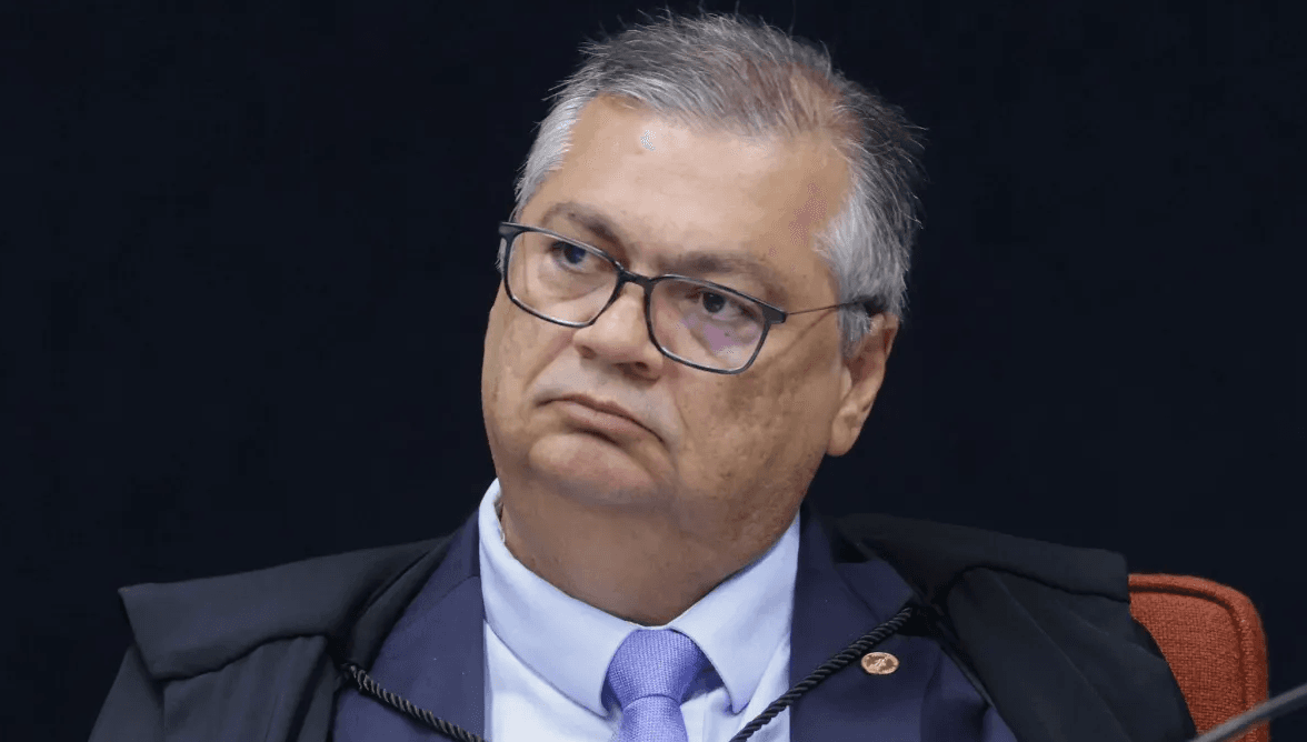 Dino bate de frente com Congresso e governo e vira protagonista de decisões polêmicas no STF