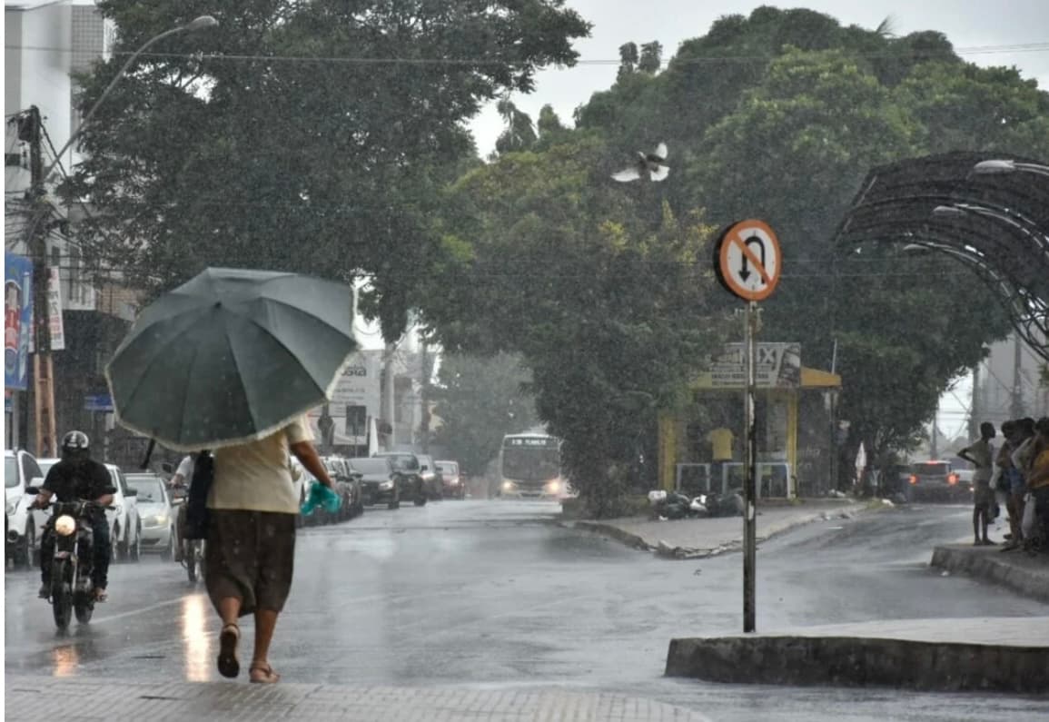 Inmet publica novo aviso de chuvas intensas de até 50 mm para todo RN