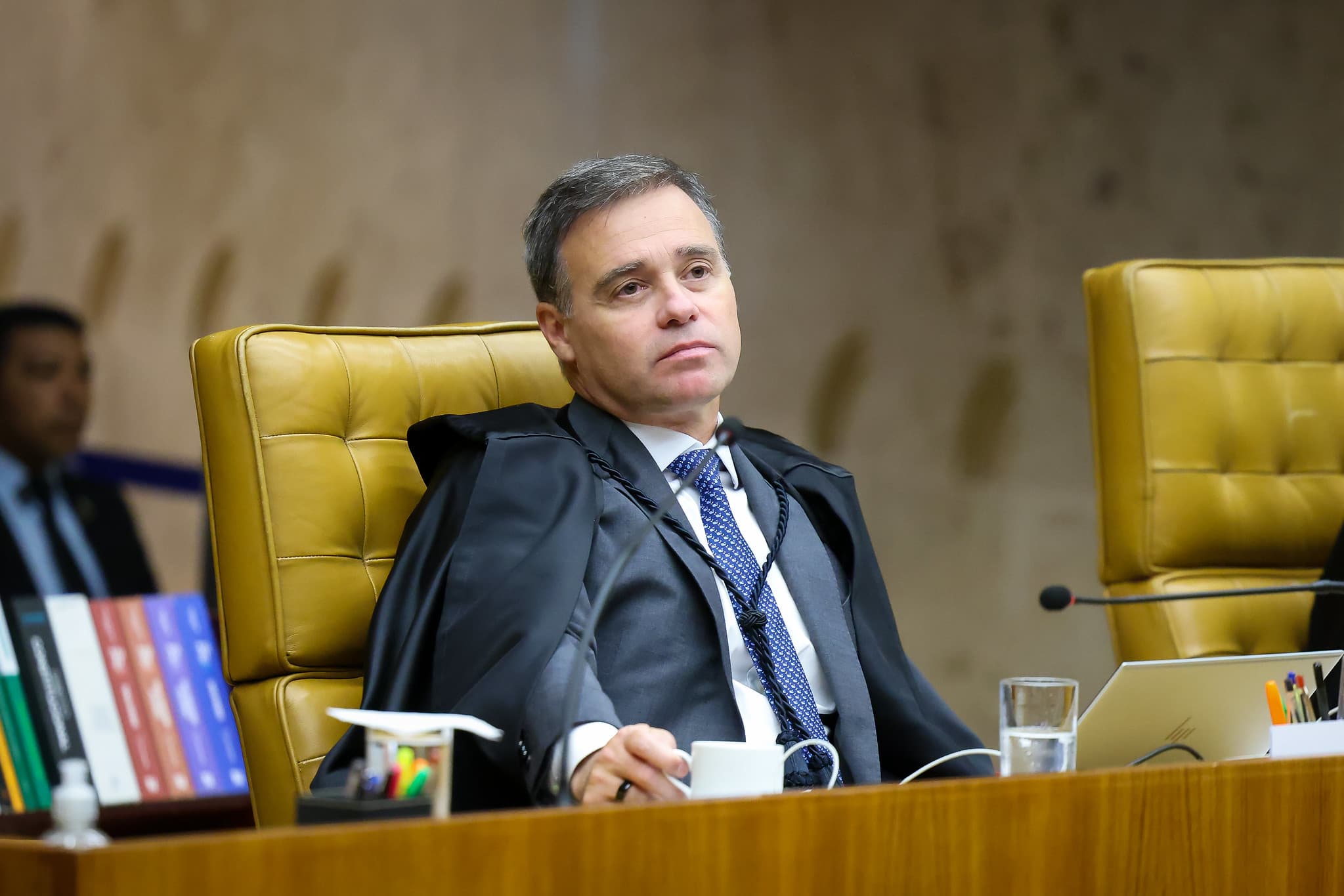 Bastidores do Caso Master: PF se reúne com Mendonça após saída de Toffoli