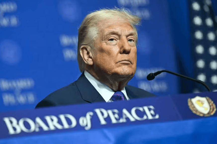 Trump alerta Irã para ‘coisas ruins' se não houver acordo e sugere risco de ação militar se pacto não for alcançado em 10 dias
