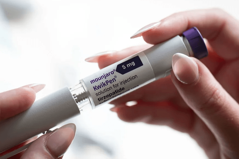 Agência de saúde do Reino Unido faz alerta para risco de pancreatite com Mounjaro e Wegovy