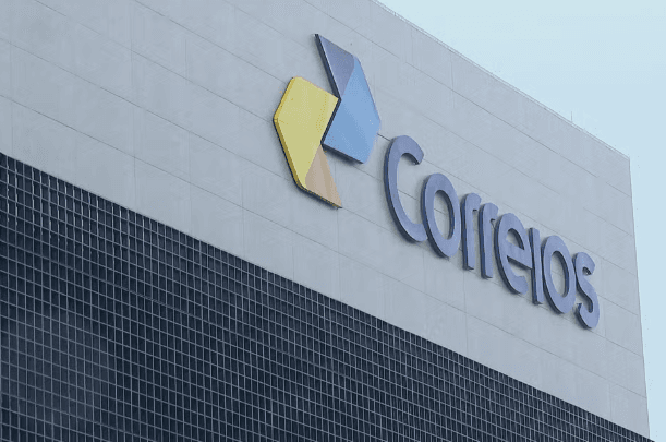 Correios deixaram de pagar R$ 3,7 bilhões a fornecedores, empregados e em tributos