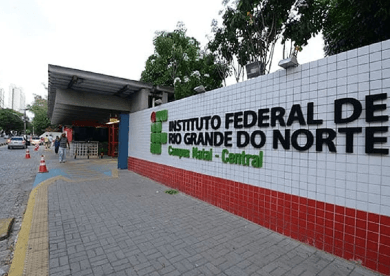 IFRN afasta professor por 60 dias para apurar denúncia de assédio sexual