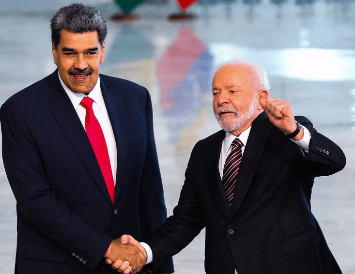 Lula defende que Maduro seja julgado na Venezuela, não nos EUA