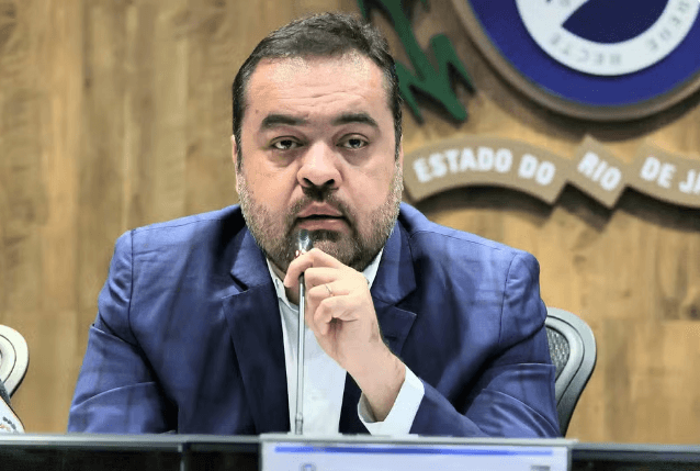 TSE torna Cláudio Castro inelegível por 8 anos após condenação por abuso de poder