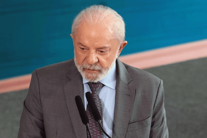 PODERDATA: Desaprovação de Lula atinge 61% e chega ao maior nível em dois anos