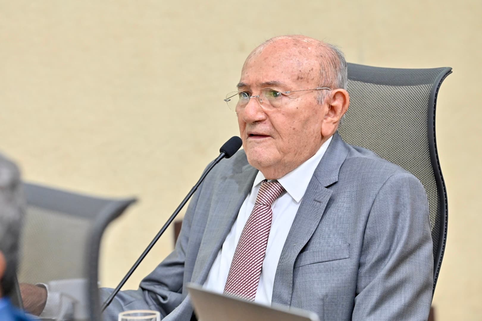 Deputado Vivaldo Costa é internado na UTI com pneumonia, em Natal
