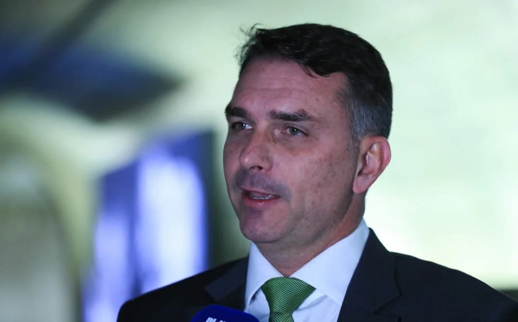 Flávio Bolsonaro visitará Natal no dia 21 de março