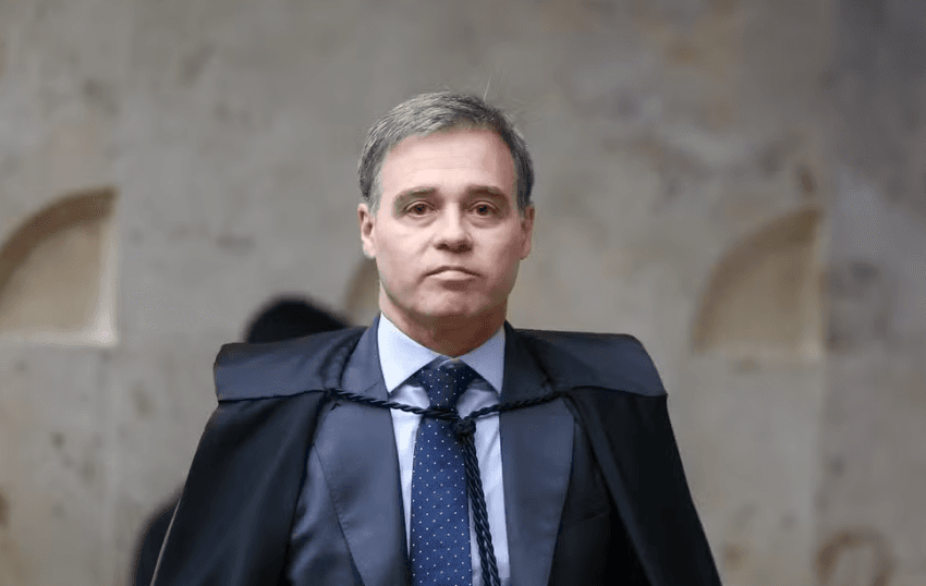 VÍDEO: "Papel de juiz não é ‘ser estrela' e sim assumir responsabilidade", diz Mendonça em evento da OAB