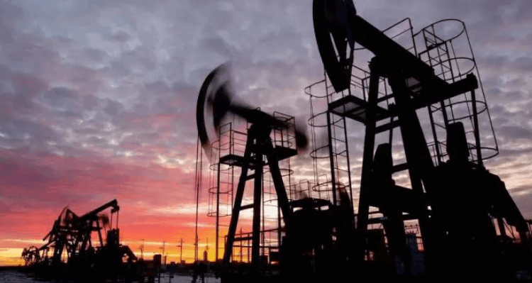 Petróleo dispara até 35% em primeira semana de guerra no Oriente Médio