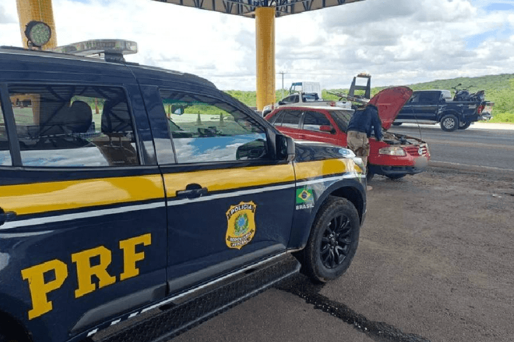 PRF recupera em Caicó carro roubado há quase 20 anos